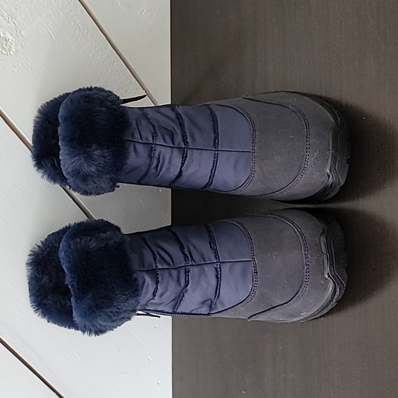 NEW Easy Street Frosty Waterproof Ankle Winter Boots Navy Size 6 Women's Fur - Picture 3 of 9